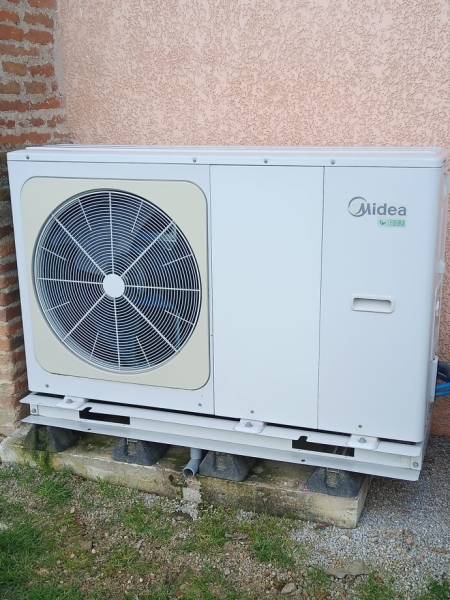 Installer une pompe à chaleur air-eau performante pour réduire vos factures énergétiques à Aucamville 31140
