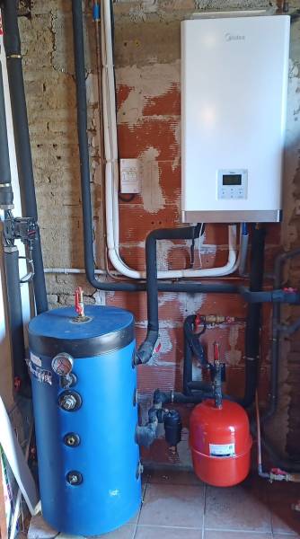 Installer une pompe à chaleur air-eau performante pour réduire vos factures énergétiques à Aucamville 31140