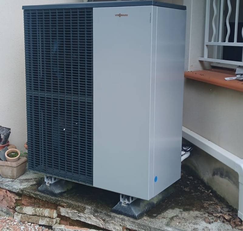Remplacement de la pompe à chaleur obsolète à Toulouse : Modernisez votre confort avec un système performant.